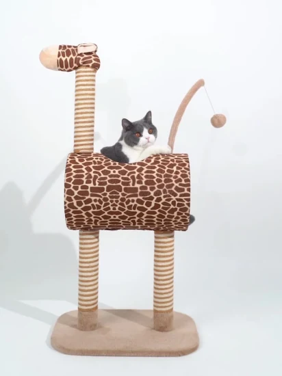 Passen Sie OEM Giraffee Katzenspielzeug und Kratzbaum mit Katzentunnel für Heimtierbedarf an